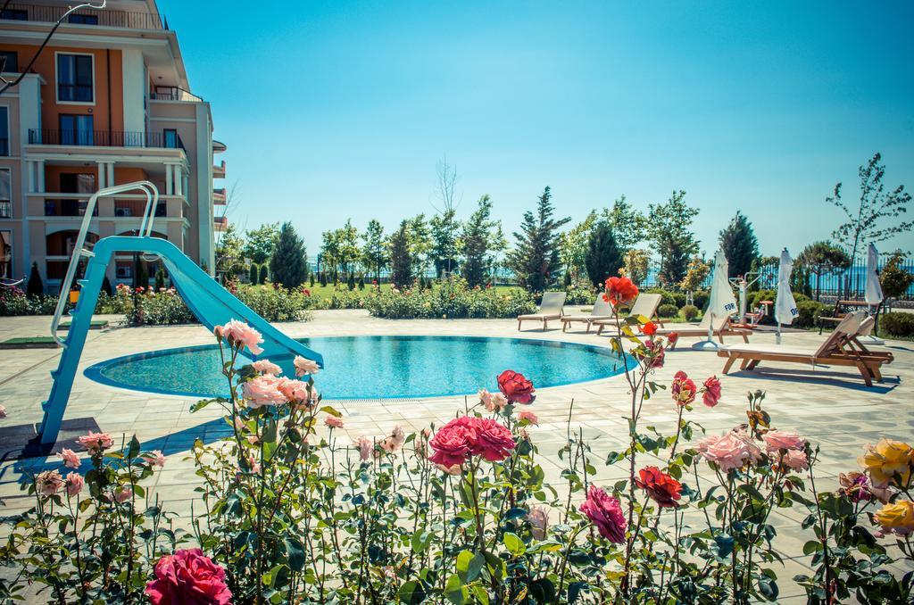Prestige Mer D'Azur Sunny Beach Ngoại thất bức ảnh